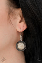 Load image into Gallery viewer, Majestic Mountaineer